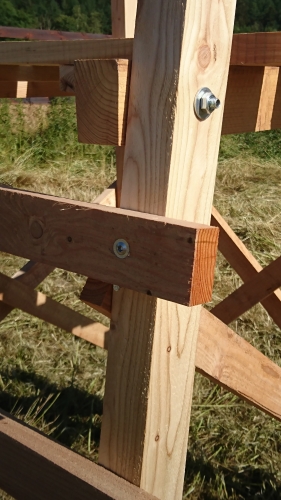 Drückjagdbock 2-Sitzer 2,40m aus unbehandelter Lärche