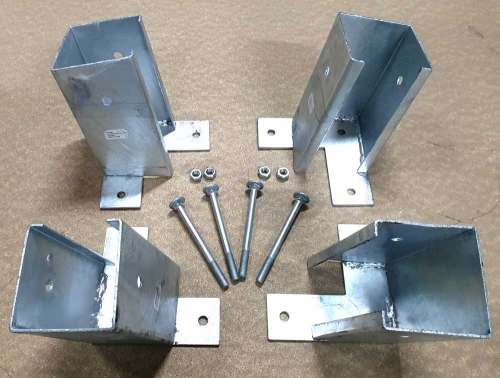 Montagehülsen für 9er Vierkanthölzer