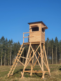 Unterbau 3,50m mit Vorbau und Geländer, LÄRCHE